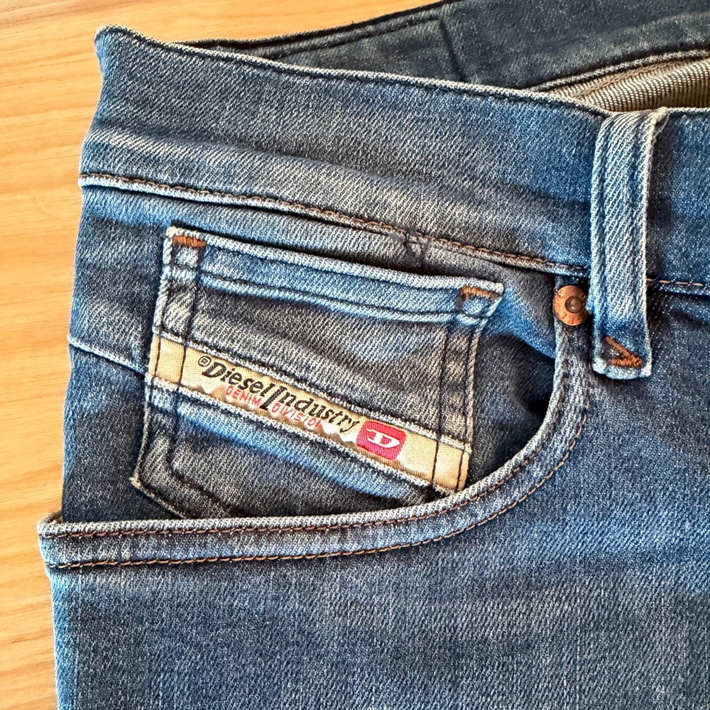 Diesel Getlegg Women’s Jeans W28 L34 Wash 0730E - Picture 8 of 10